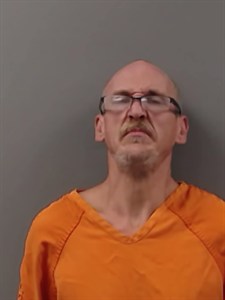 Winnett, Danny Shain